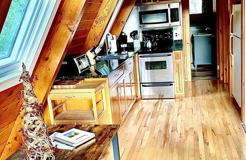 Wilmington Ski Chalet | Mountain View Chalet: Family-Friendly Retreat in Lake Placid