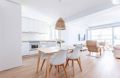 Torre del Mar Apartment | Discover A&n Santa Fé: Pet Friendly with Pool & Spa