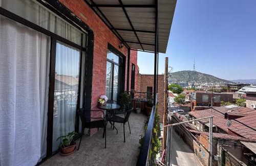 Avlabari Apartment | Elegant AnnaMari Hotel: 4-Star Stay with High Ratings