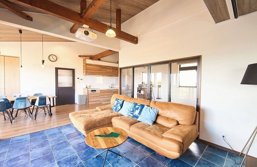 Awaji House | Ideal Villa Overlooking Iwaya Beach for Up to 10 Guests