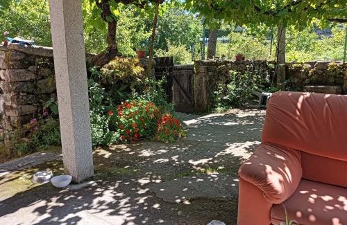 Soutomaior House | Discover A Parrula: River, Mountain & Pet-Friendly Retreat