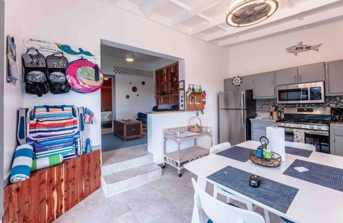 Estate Hull Apartment | Serene Escape with Oceanfront Views and Pool Access