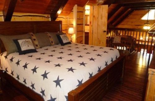 Shenandoah House | Discover A Pebble Beach River Cabin with a Hot Tub