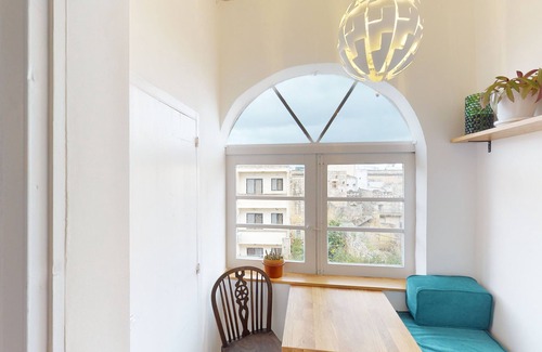 Victoria House | Ideal Getaway for Unforgettable Island Adventures