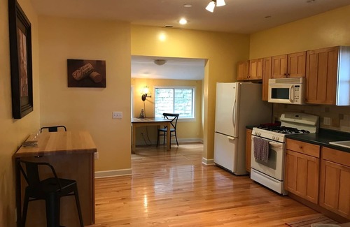 Grafton House | Ideal Weekend Getaway with Family-Friendly Amenities