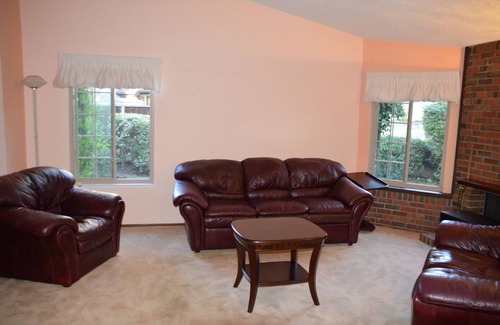 Ardenwood House | Your Personal Oasis: Pet-Friendly Retreat with Pool & Spa