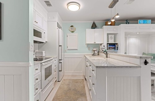 Jekyll Island Condo | Discover Villa 336: Guest Rated 9.8 with Pool & Breakfast!