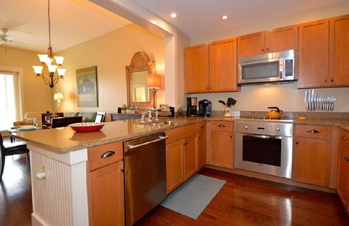 Santa Rosa Beach Condo | Beachfront Bliss: 2 Bedroom Condo with Ocean Views