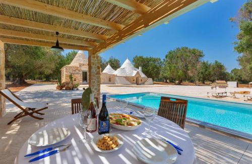 Latiano Villa | Relax at A Piedi Scalzi nel Trullo by Perle di Puglia