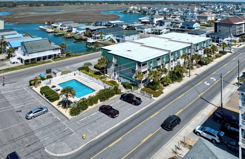 North Myrtle Beach Condo | A Place at the Beach 3I