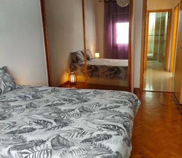 Cova da Piedade Apartment | Relax and Enjoy at Our Family-Friendly Hotel Retreat