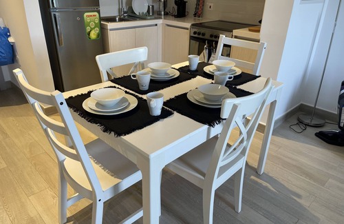 Abu Dhabi Apartment | Charming 1BR Apartment at Water’s Edge on Yas Island
