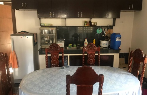 Bacoor City House | Comfortable Retreat: Your Home Away from Home