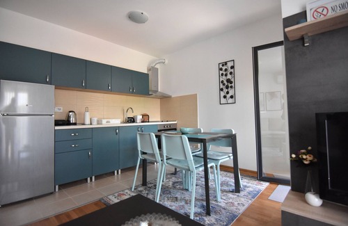 Vrnjacka Banja Apartment | Charming Apartment Steps from Central Park with Spa & Breakfast
