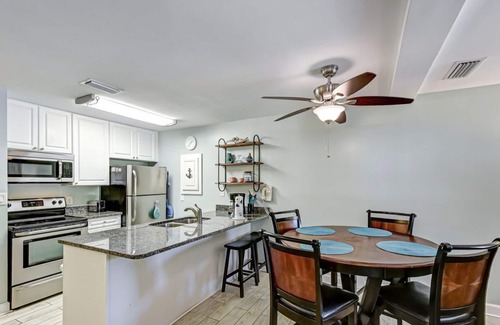 Jekyll Island Condo | Poolside Paradise Villa 340 at Villas By The Sea Resort