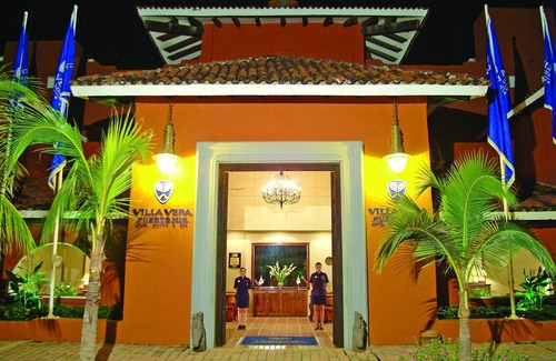Almacen Resort | Discover a Private Peninsula Retreat in Zihuatanejo Bay
