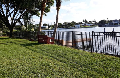 Lake Ida Shores Apartment | Idyllic Waterfront Retreat on Scenic Lake Ida – 10/10 Rated