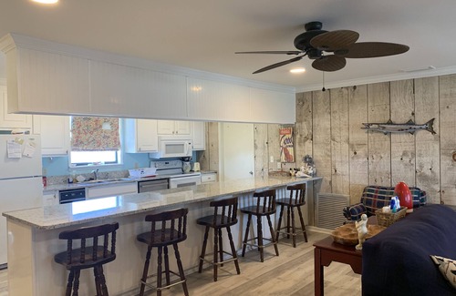 Silver Cay House | Cozy Beach House with Oceanfront Views in Dauphin Island