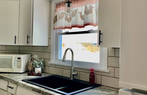 New Philadelphia House | Tranquil Retreat at The Homestead: Family-Friendly Amenities