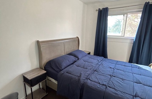 Queens House | Peaceful Retreat in Queens for Families on a Budget