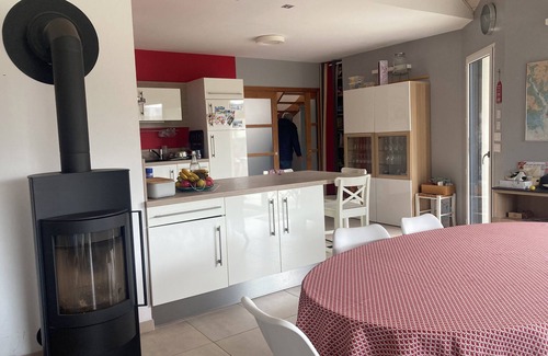 Arzon Cottage | Discover Comfort Near Gulf of Morbihan & Port Navalo Beaches