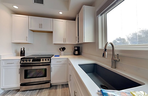 Perdido Key Coves One House | Beachfront Bliss at A Reef Escape | Steps to the Sand