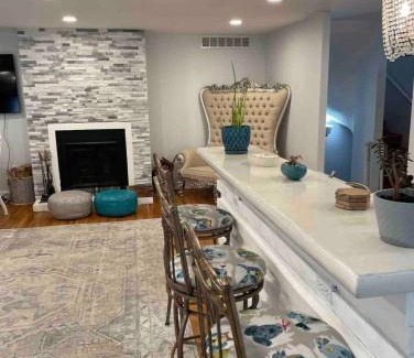 Washington Square West Apartment | Experience A Regal Retreat: 4-Star, Pet & Child Friendly