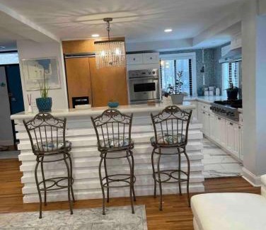 Washington Square West Apartment | Experience A Regal Retreat: 4-Star, Pet & Child Friendly