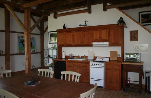 Purcellville Cottage | A Restored Wagon Barn On A 1790's Farm.