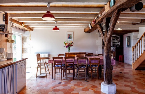 Montmoreau-Saint-Cybard Cottage | Tranquil French Farm Stay Near Dordogne - Guest Rated 9.8