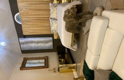 Cherry Valley Apartment | Romantic Getaway Suite with Pool & Spa Amenities