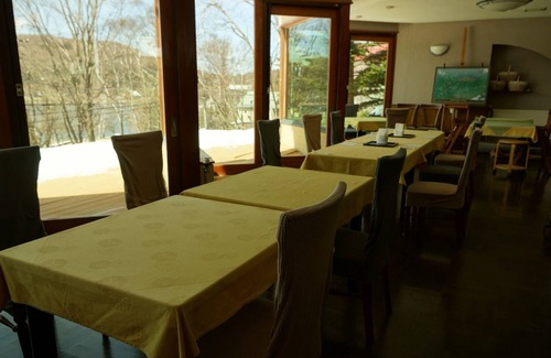 Kamisuwa Onsen House | A room for families and good friends 2 meals incl / Chino Nagano