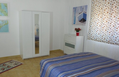Le Castella House | Tranquil Stay in the Picturesque Village of Le Castella