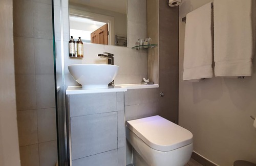 Kemptown House | Stunning Getaway: A Room With A View & Breakfast Included