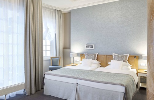 Binz Hotel | Elegant Travel Charme Kurhaus Binz with Spa & Ocean Views
