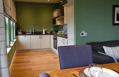 Linlithgow Cottage | Relaxing Rural Getaway on a Working Farm with Ocean Views