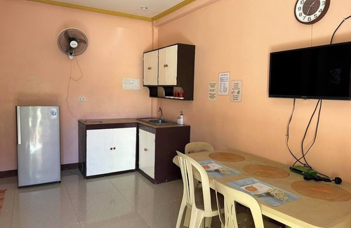 Tagbilaran House | Discover A's Azotea de Bohol: Family-Friendly Retreat