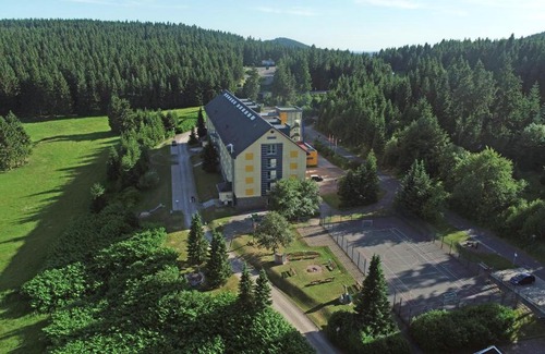 Oberhof Hotel | Pet-Friendly Stay at A&S Ferienzentrum Oberhof with Spa