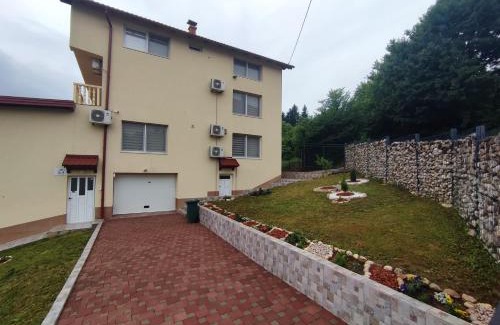 Binjezevo House | Discover A&S Villa Sarajevo: Family-Friendly Getaway