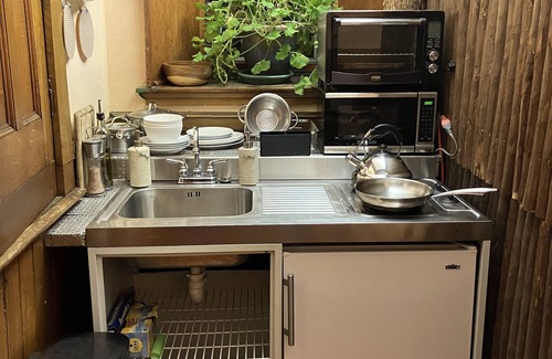Elizabethtown Apartment | Serene Escape with Breathtaking Views and Family-Friendly Perks