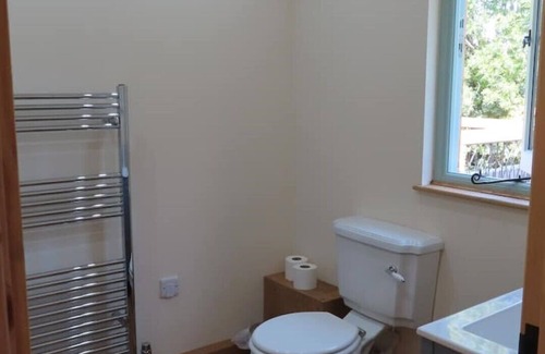 Dulverton Cabin | A Secluded Log Cabin Lodge with Scenic Views & Breakfast