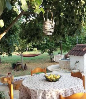 Velonades House | Experience Calm & Relaxation in a Family-Friendly Retreat