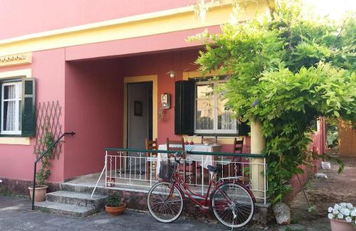 Velonades House | Experience Calm & Relaxation in a Family-Friendly Retreat