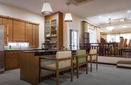 Pak Kret House | Relaxing Retreat with Beautiful Garden and Spa Amenities
