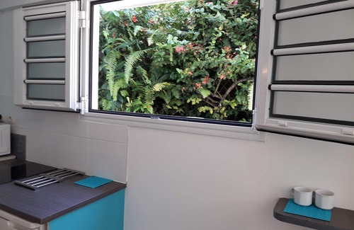 Schoelcher Apartment | Relaxing Studio in Quiet Residential Quarter with Ocean View