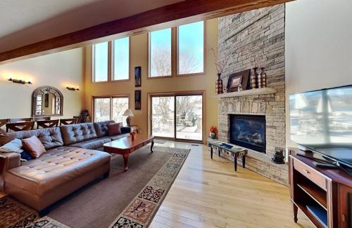 McHenry House | Discover A Shore Thing: Pet & Child Friendly Retreat