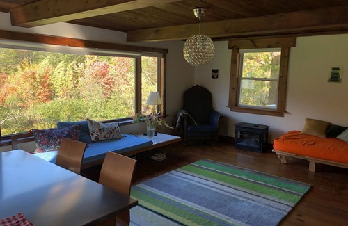 Worthington Other | Paradise Awaits: 10/10 Rated Hotel with Pool & Restaurant