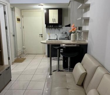 Bekasi Apartment | A Simple stay at The SpringLake Apartment, Bekasi
