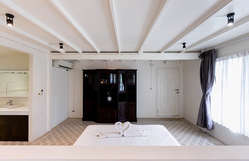 Bang Kho Laem House | Relaxing Retreat at A Sleep Bangkok Charoenkrung Hotel