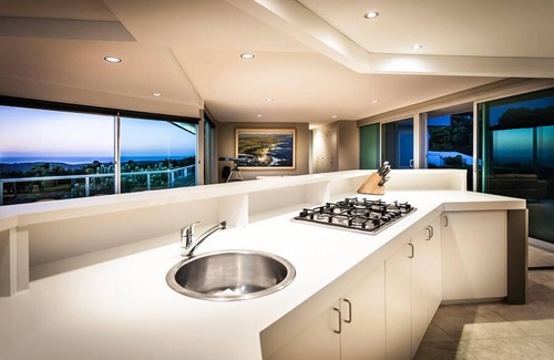 Margaret River House | Scenic Margaret River Retreat with Ocean & Bush Views